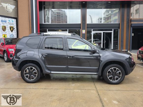 AUTO BENLİ'DEN HATASIZ DACİA DUSTER BLACK SHADOW PAKET OTOMATİK