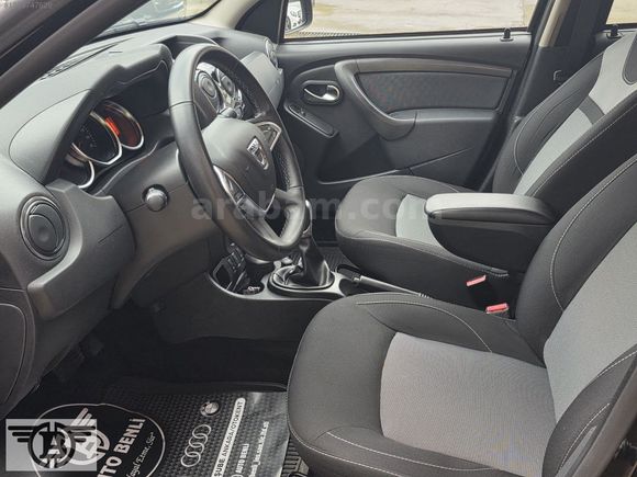 AUTO BENLİ'DEN HATASIZ DACİA DUSTER BLACK SHADOW PAKET OTOMATİK