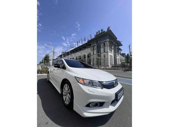 Sahibinden Honda Civic 1.6i VTEC Eco Elegance 2013 Model 