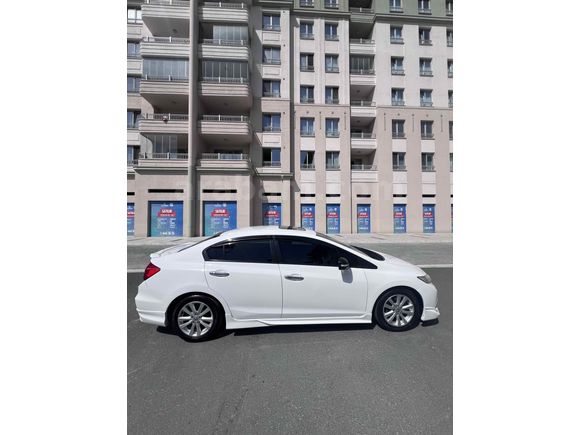 Sahibinden Honda Civic 1.6i VTEC Eco Elegance 2013 Model 