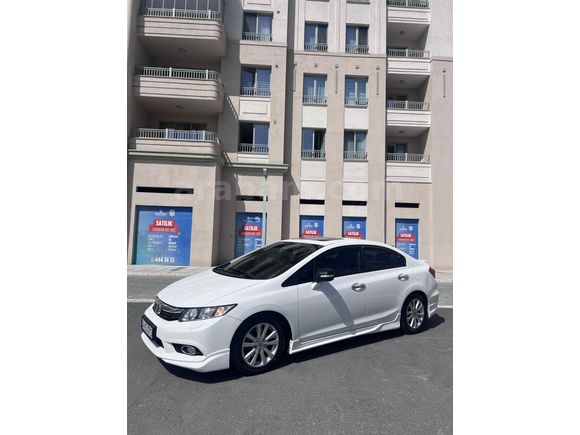 Sahibinden Honda Civic 1.6i VTEC Eco Elegance 2013 Model 