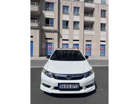 Sahibinden Honda Civic 1.6i VTEC Eco Elegance 2013 Model 