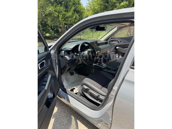 Sahibinden Honda HR-V 1.5 e-HEV Advance 2025 Model 