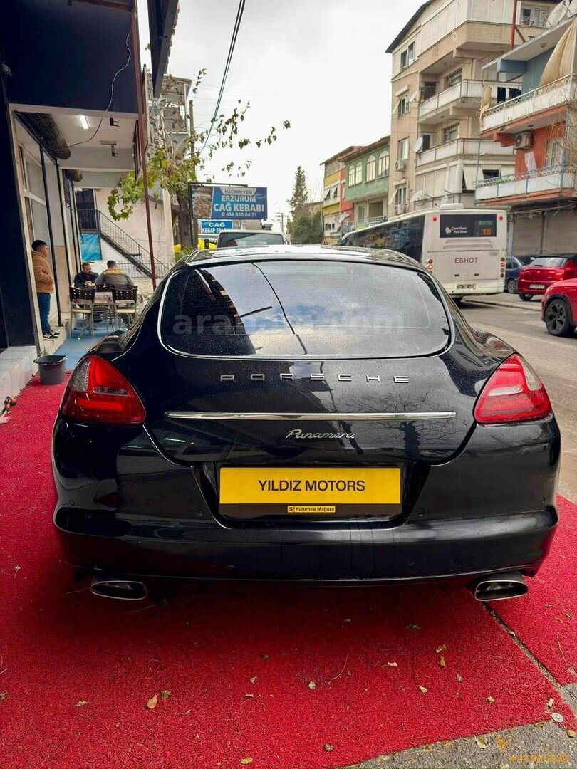Galeriden Porsche Panamera Diesel 2012 Model İzmir 331.000 km Siyah 6