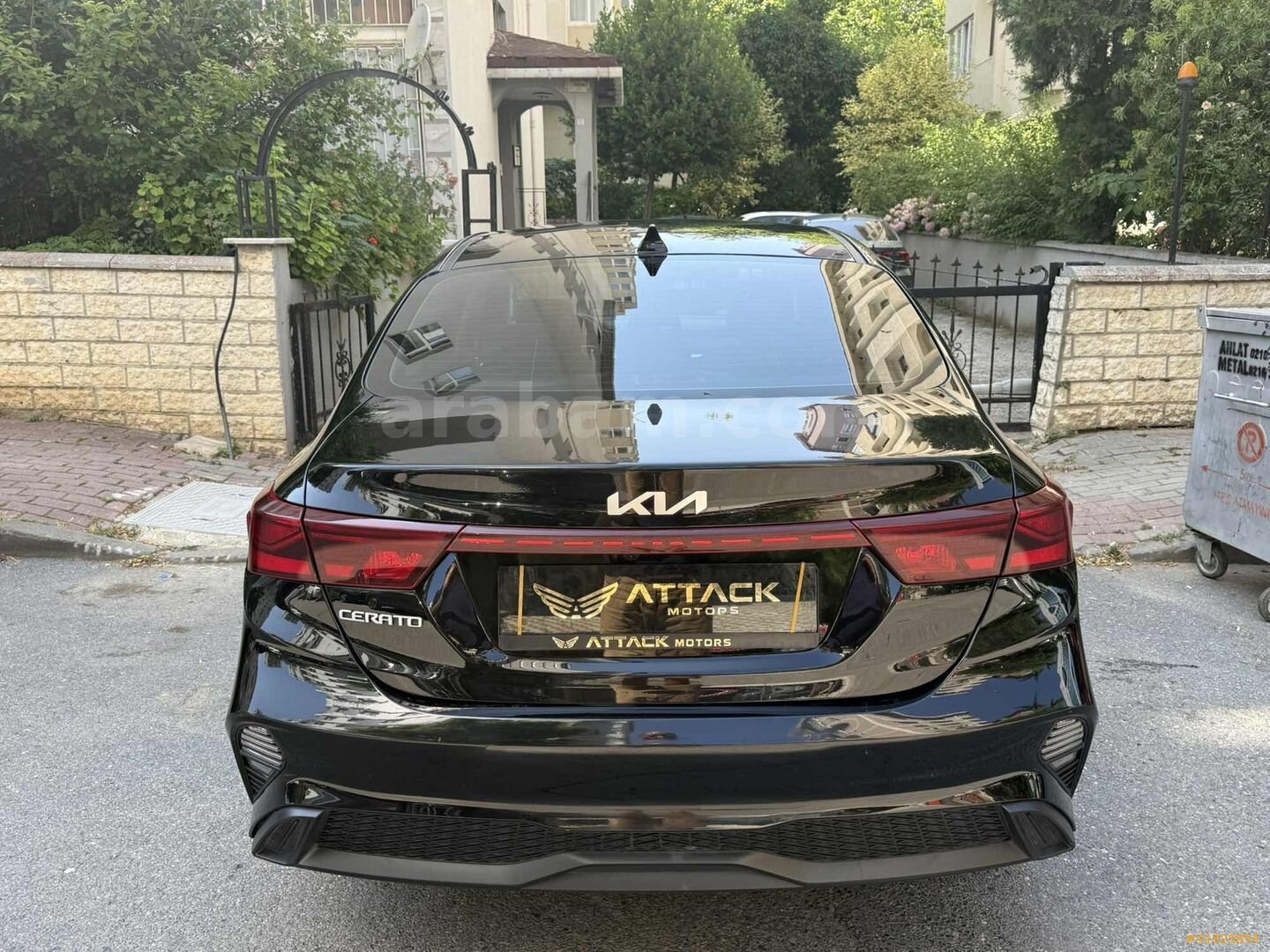 Galeriden Kia Cerato 1.6 MPI Elegance 2024 Model İstanbul 44.000 km Siyah 5