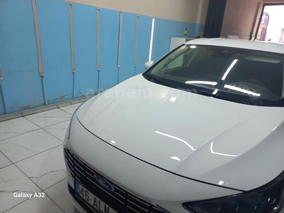 Sahibinden Ford Focus 1.5 Ti-VCT Titanium 2023 Model