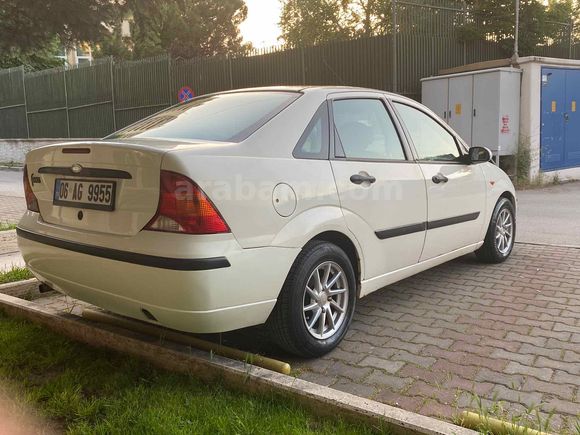 Sahibinden Ford Focus 1.6 Comfort 2004 Model 