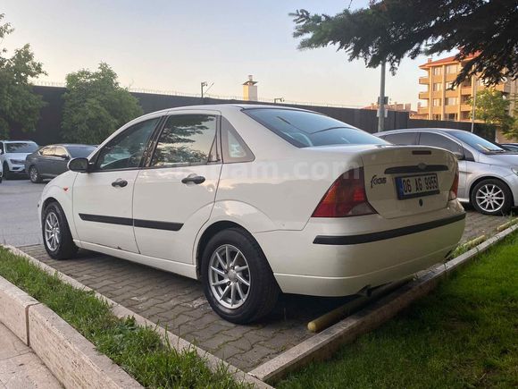 Sahibinden Ford Focus 1.6 Comfort 2004 Model 