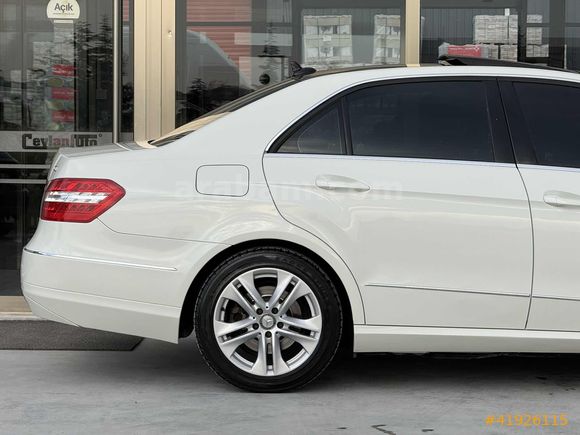 ESCET CEYLAN OTO PLAZA_*TRAMERSİZ*CAM TAVAN*220CDI