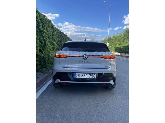 Sahibinden Renault Megane E-Tech Techno 2023 Model 