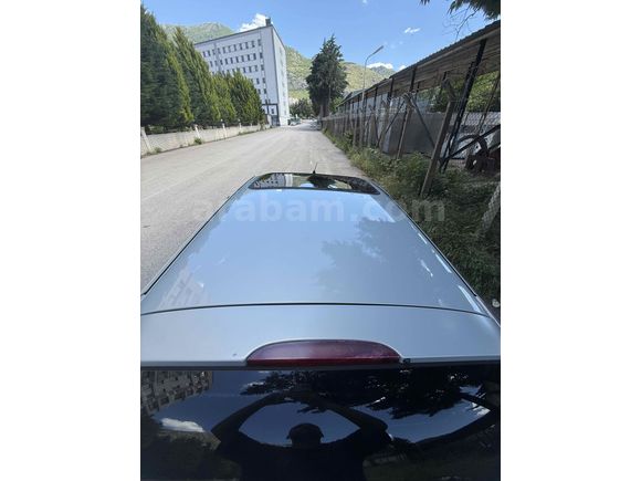 Sahibinden Renault Clio 1.4 RXT 2001 Model 