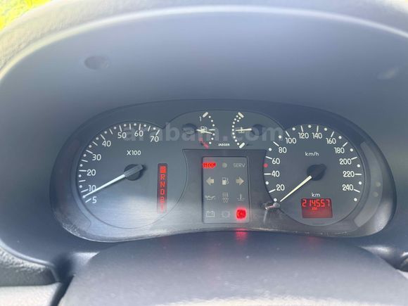 Sahibinden Renault Clio 1.4 RXT 2001 Model 
