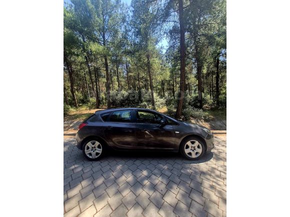 İlk Sahibinden Opel Astra 1.6 Edition 2015 Model