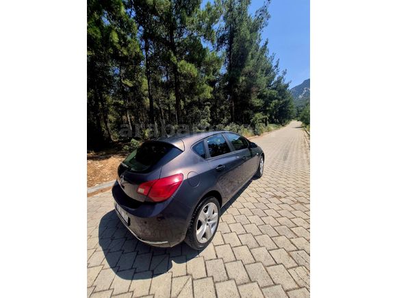İlk Sahibinden Opel Astra 1.6 Edition 2015 Model