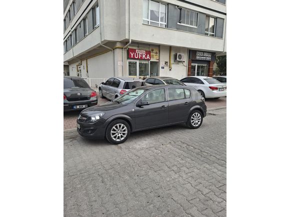 Sahibinden Opel Astra 1.6 Enjoy Plus 2011 Model