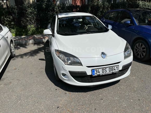 Sahibinden Renault Megane 1.6 Privilege 2012 Model 