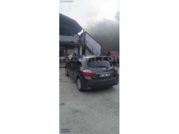 2012 TOYOTA AURİS 1.33 LPG Lİ MANUEL