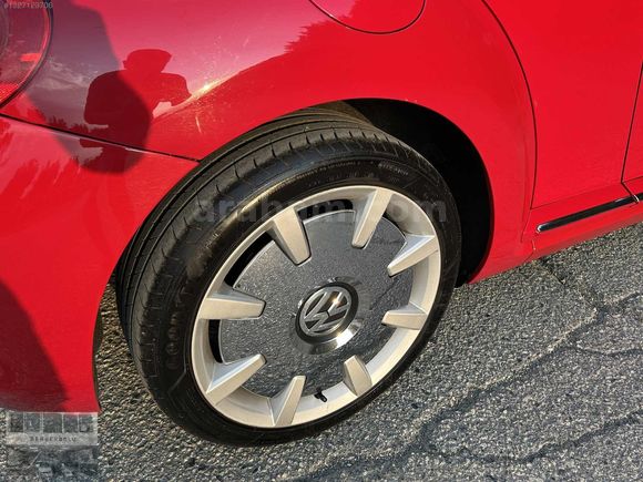 2013 VW BEETLE 1.6 TDİ DSG CAM TAVAN LED DİSK JANT CAR PLAY
