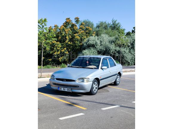 Sahibinden Ford Escort 1.6 CL 1997 Model