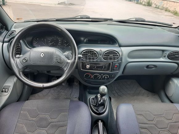 Sahibinden Megane 1.6 8v RTE 1998 Model