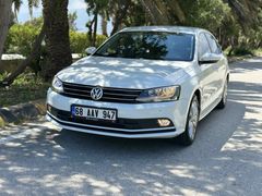 Sahibinden Volkswagen Jetta 1.4 TSi BlueMotion Comfortline 2016 Model Tekirdağ 173.000 km Beyaz