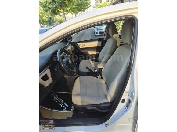 ÜNALOĞLUNDAN 2015 COROLLA 1.33 LİFE LPGLİ