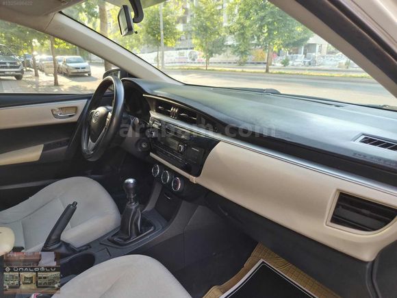 ÜNALOĞLUNDAN 2015 COROLLA 1.33 LİFE LPGLİ