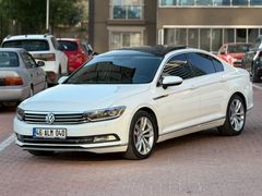BOYASIZ OTOMATİK VW PASSAT 1.6 TDİ 120 HP HİGHLİNE CAM TAVAN FUL