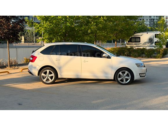 61.500 KM | HATASIZ BOYASIZ | 2016 RAPID SPACEBACK STYLE DSG
