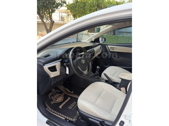 2016 DEĞİŞENSİZ 140 KM DE TOYOTA COROLLA