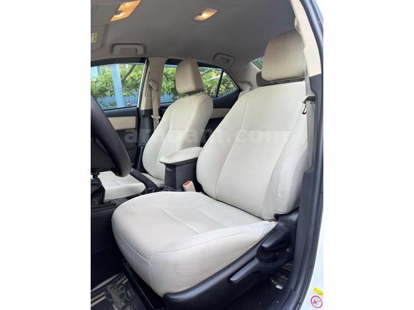 2016 DEĞİŞENSİZ 140 KM DE TOYOTA COROLLA
