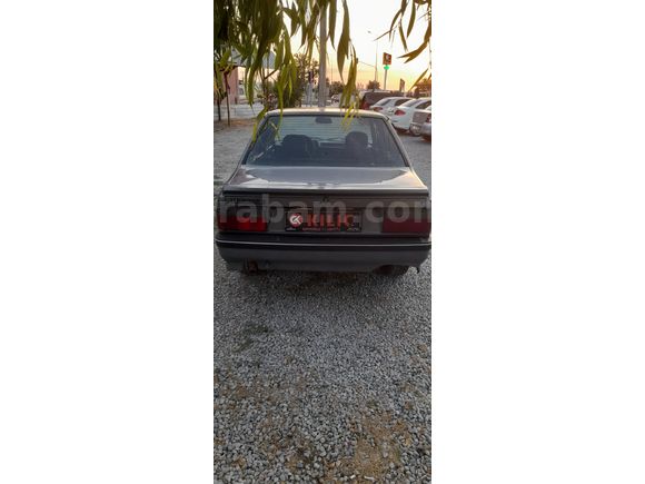 Galeriden Renault R 9 1.4 Broadway 1994 Model Çanakkale