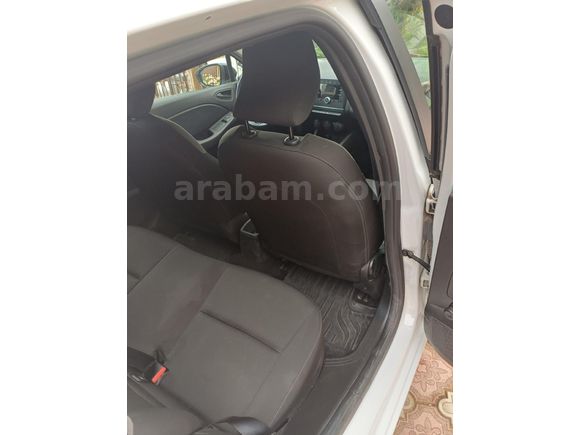 Sahibinden Renault Clio 1.0 TCe Joy 2022 Model