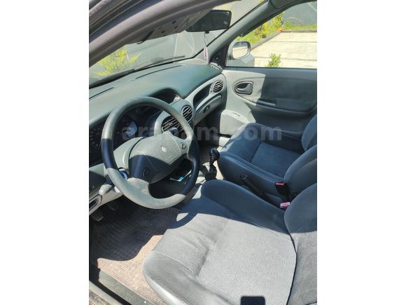 Sahibinden Renault Megane 1.6 RTE 1998 Model