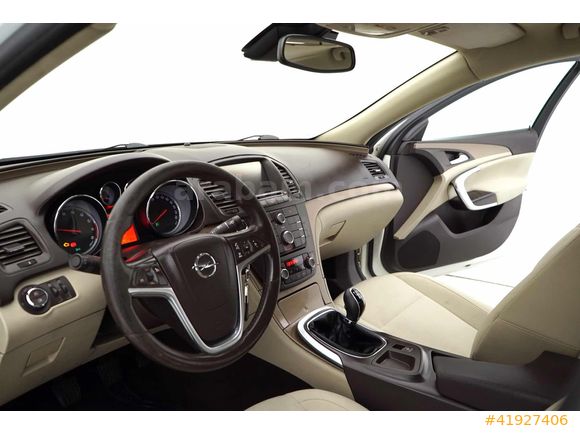 "GALERİ GÜÇLÜ"DEN İNSİGNİA 1.4 TURBO EDİTİON
