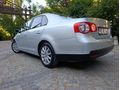 HATASIZ AYARIN DA DÜŞÜK KM DE CAM GİBİ JETTA