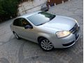 HATASIZ AYARIN DA DÜŞÜK KM DE CAM GİBİ JETTA