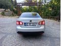 HATASIZ AYARIN DA DÜŞÜK KM DE CAM GİBİ JETTA