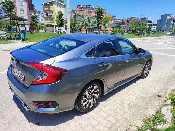 Sahibinden Honda Civic 1.6i VTEC Eco Elegance 2017 Model
