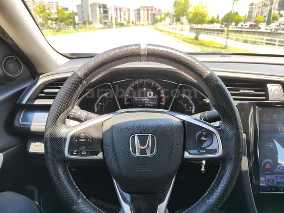 Sahibinden Honda Civic 1.6i VTEC Eco Elegance 2017 Model