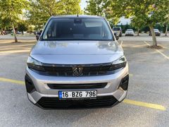 Sahibinden Peugeot Rifter 1.5 BlueHDI Allure 2025 Model