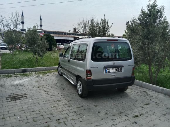 Sahibinden Peugeot Partner 1.9 D 2005 Model