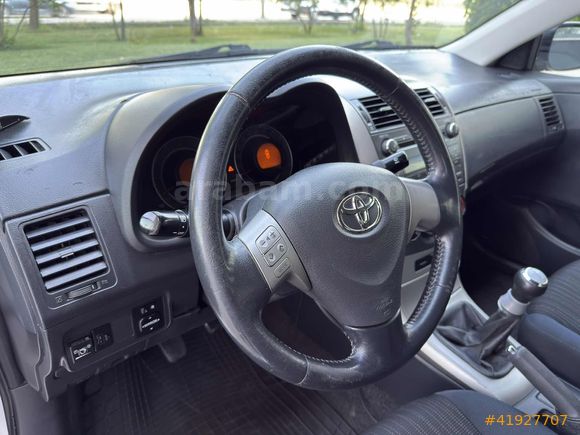 TOYOTA COROLLA 1.6 !!