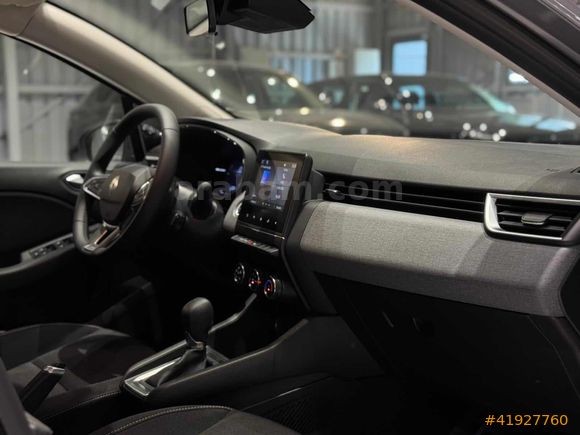 BEY-CARS CLİO EVOLİTİON 6.800KM HATASIZ BOYASIZ