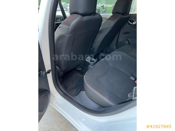 SITKIOĞLU MOTORS 'tan 1.5 DİZEL TEMİZ BAKIMLI RENAULT CLİO