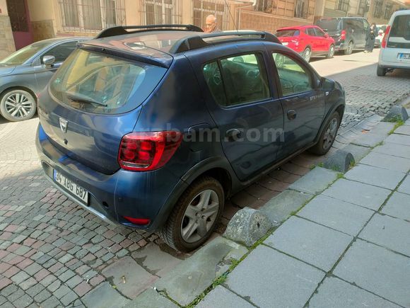 Sahibinden Dacia Sandero 1.5 dCi Stepway 2017 Model  232.000 km Mavi