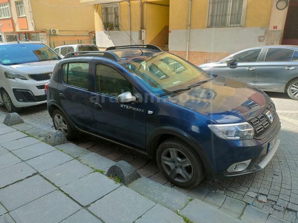 Sahibinden Dacia Sandero 1.5 dCi Stepway 2017 Model  232.000 km Mavi