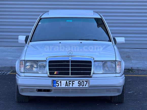 Sahibinden Mercedes - Benz 200 E 1993 Model 