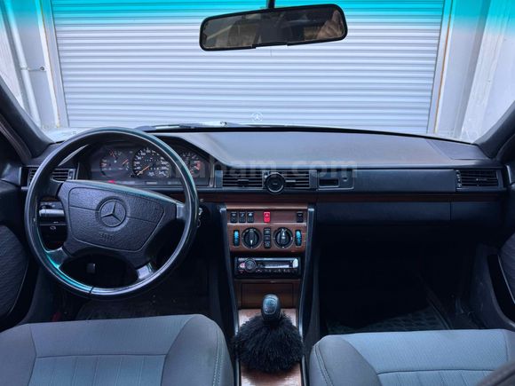 Sahibinden Mercedes - Benz 200 E 1993 Model 