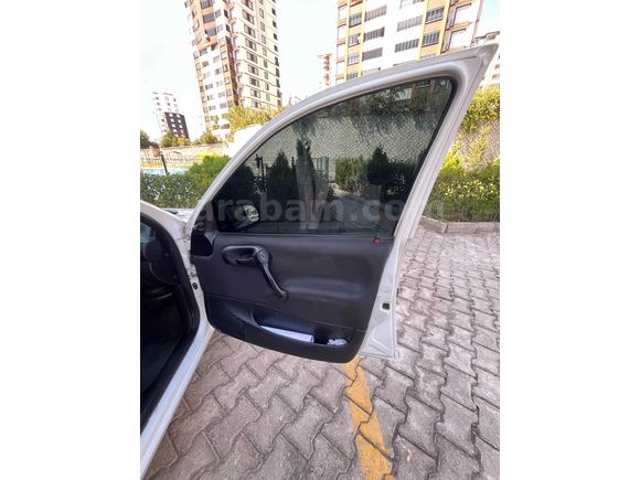 Sahibinden Opel Corsa 1.4 GLS 2000 Model Kahramanmaraş